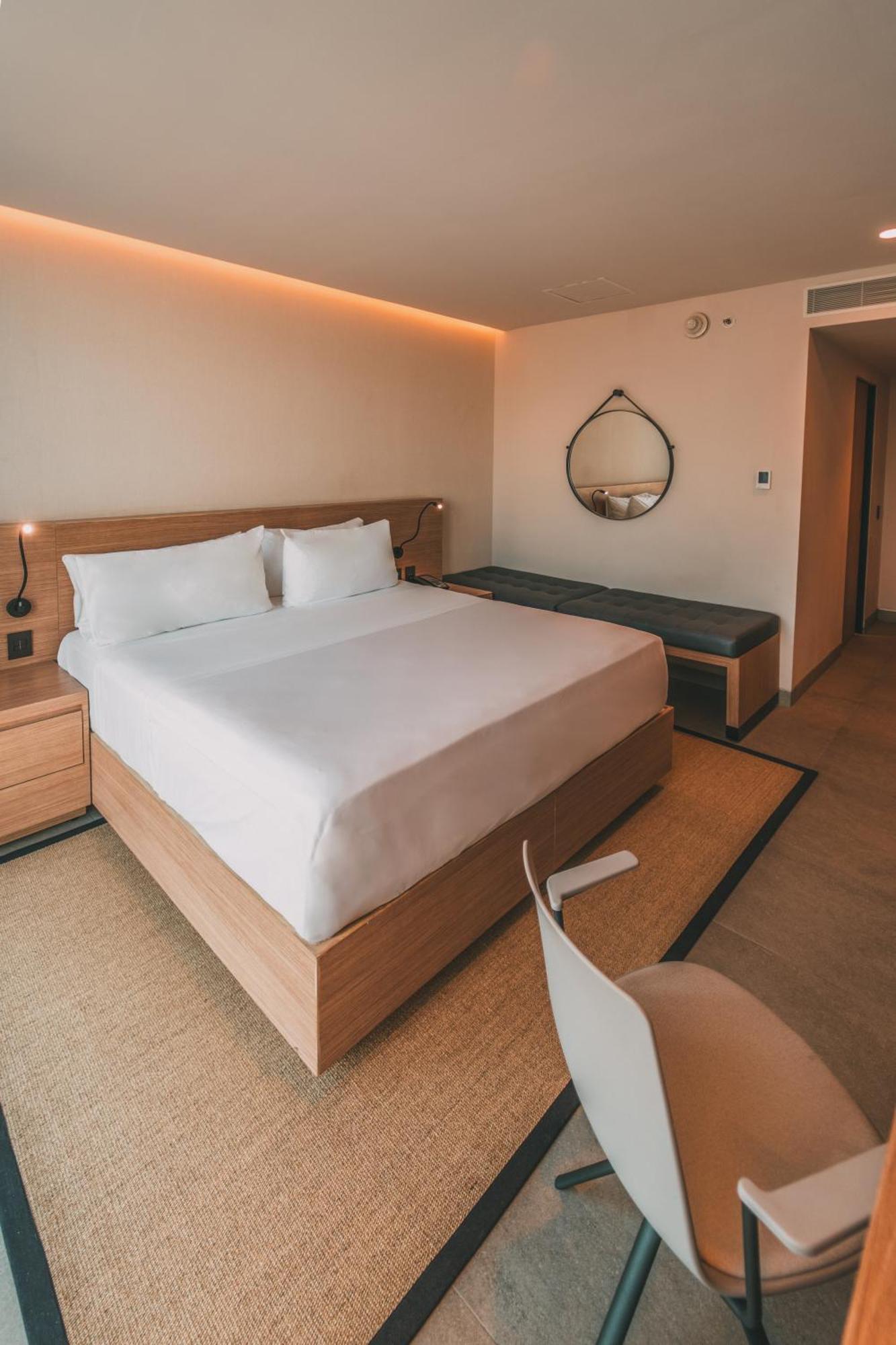 Aken Mind Merida Hotel Εξωτερικό φωτογραφία